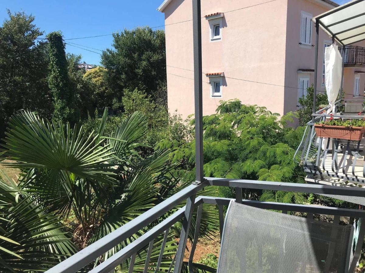Draga Rooms Njivice Εξωτερικό φωτογραφία