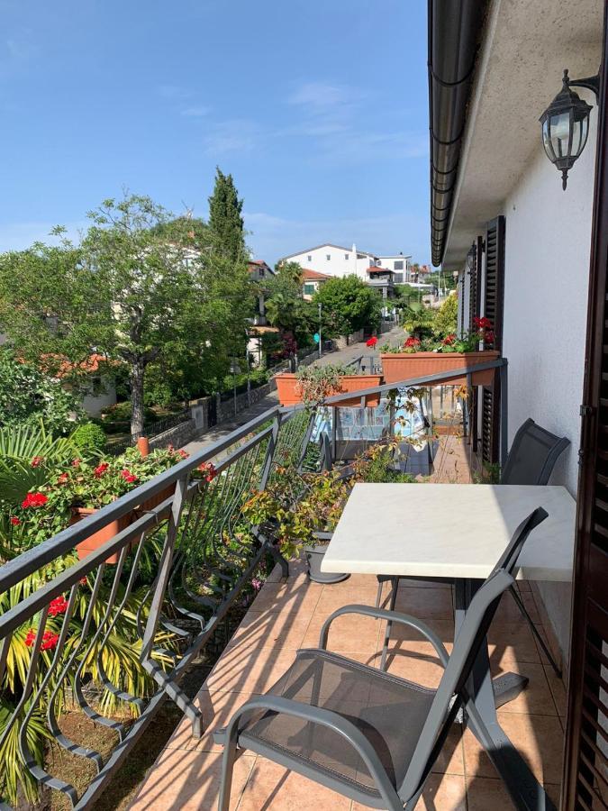 Draga Rooms Njivice Εξωτερικό φωτογραφία
