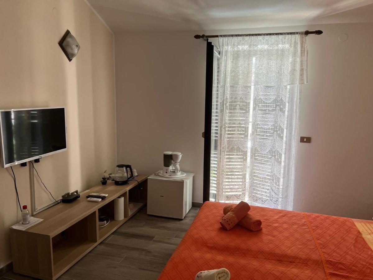 Draga Rooms Njivice Εξωτερικό φωτογραφία