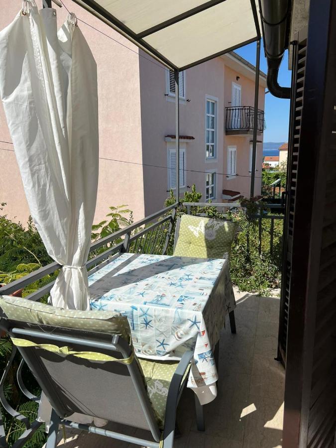 Draga Rooms Njivice Εξωτερικό φωτογραφία